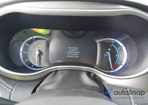 2023 Chrysler Pacifica Hybrid Touring L из США, поврежденный, VIN 2C4RC1L74PR556194